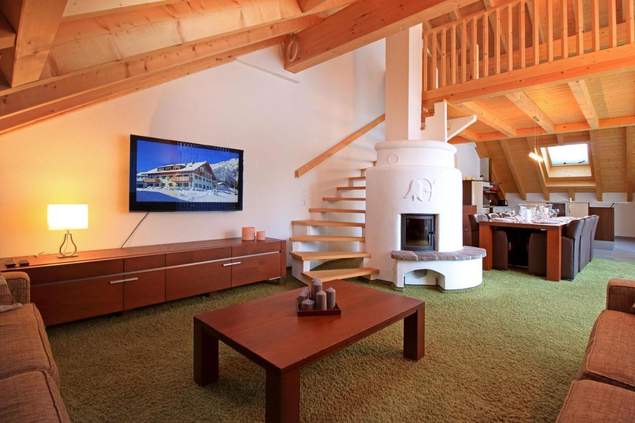 Chalet Zur Rose Apartment Berwang Bagian luar foto
