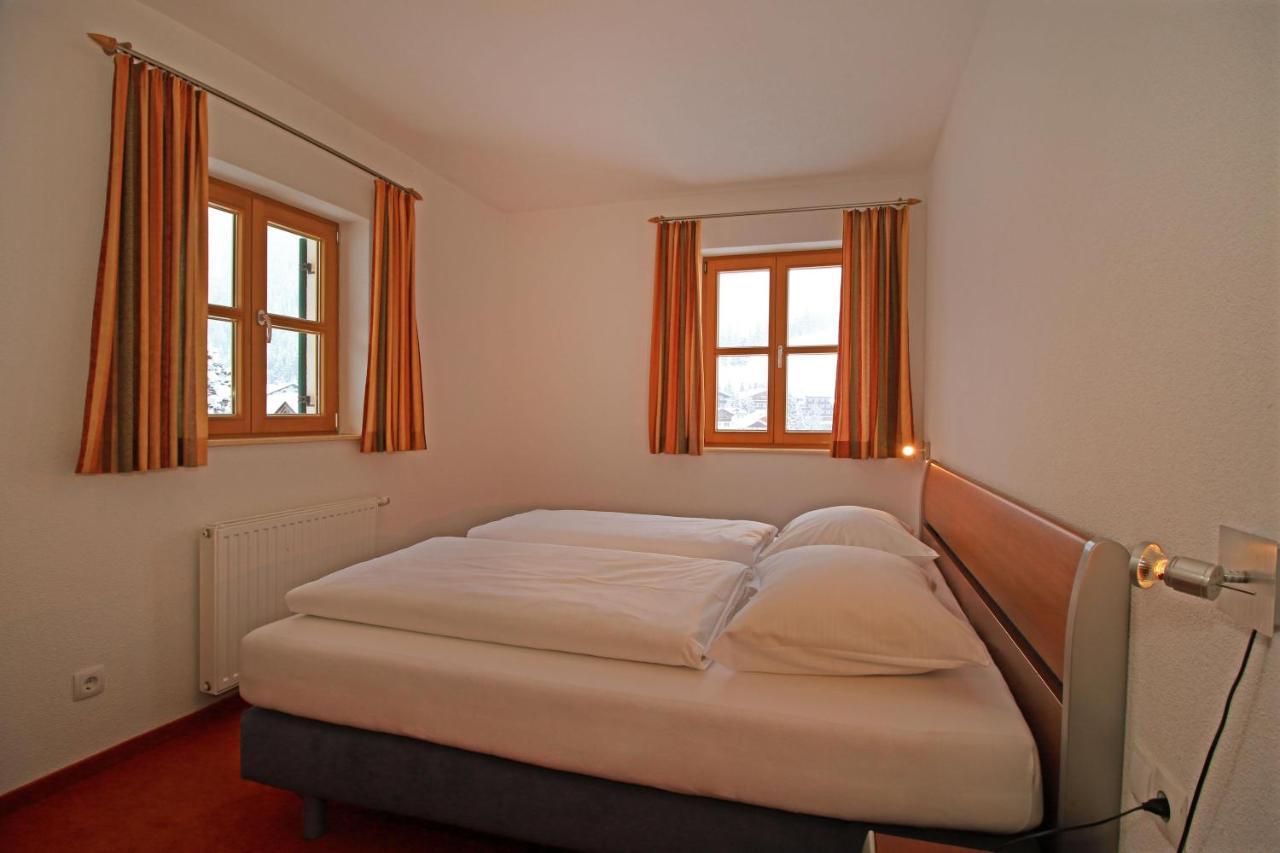 Chalet Zur Rose Apartment Berwang Bagian luar foto