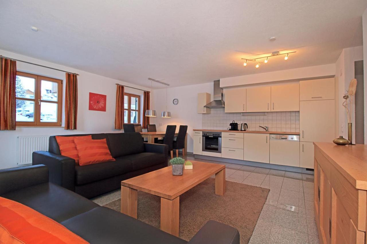 Chalet Zur Rose Apartment Berwang Bagian luar foto