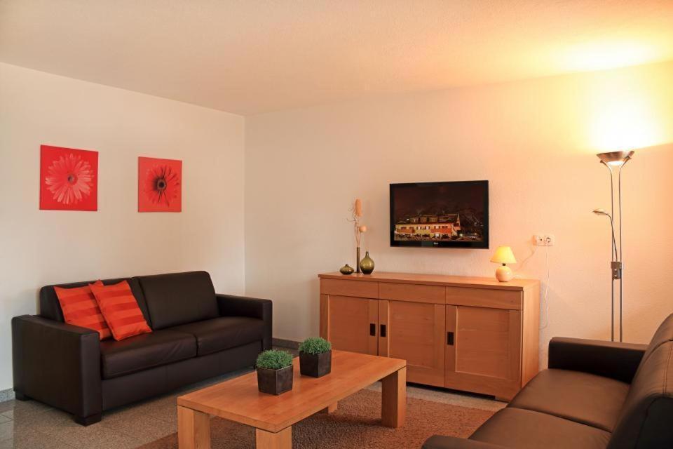Chalet Zur Rose Apartment Berwang Bagian luar foto